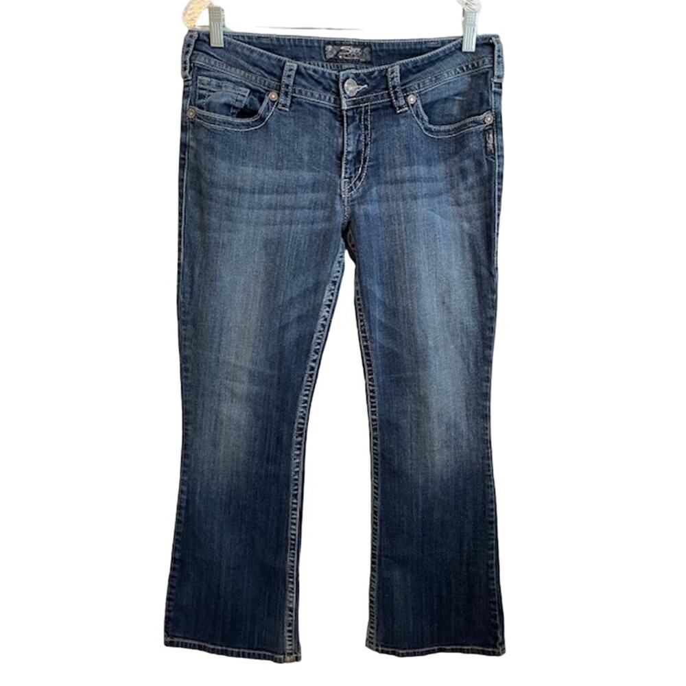 Silver Jeans "Suki" women's mid bootcut stretch blue jeans.